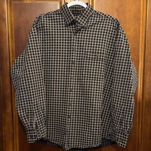 Scott Barber Button Up Plaid Navy and Tan size XL 100% Cotton.